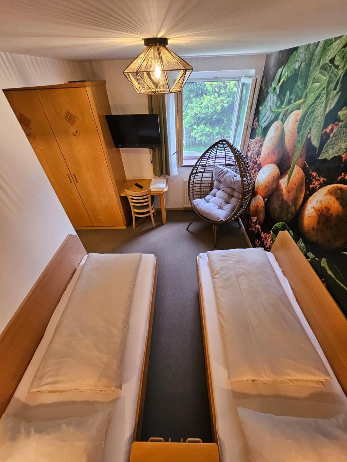 Genussgasthof Willenshofer Sankt Kathrein am Hauenstein Room photo