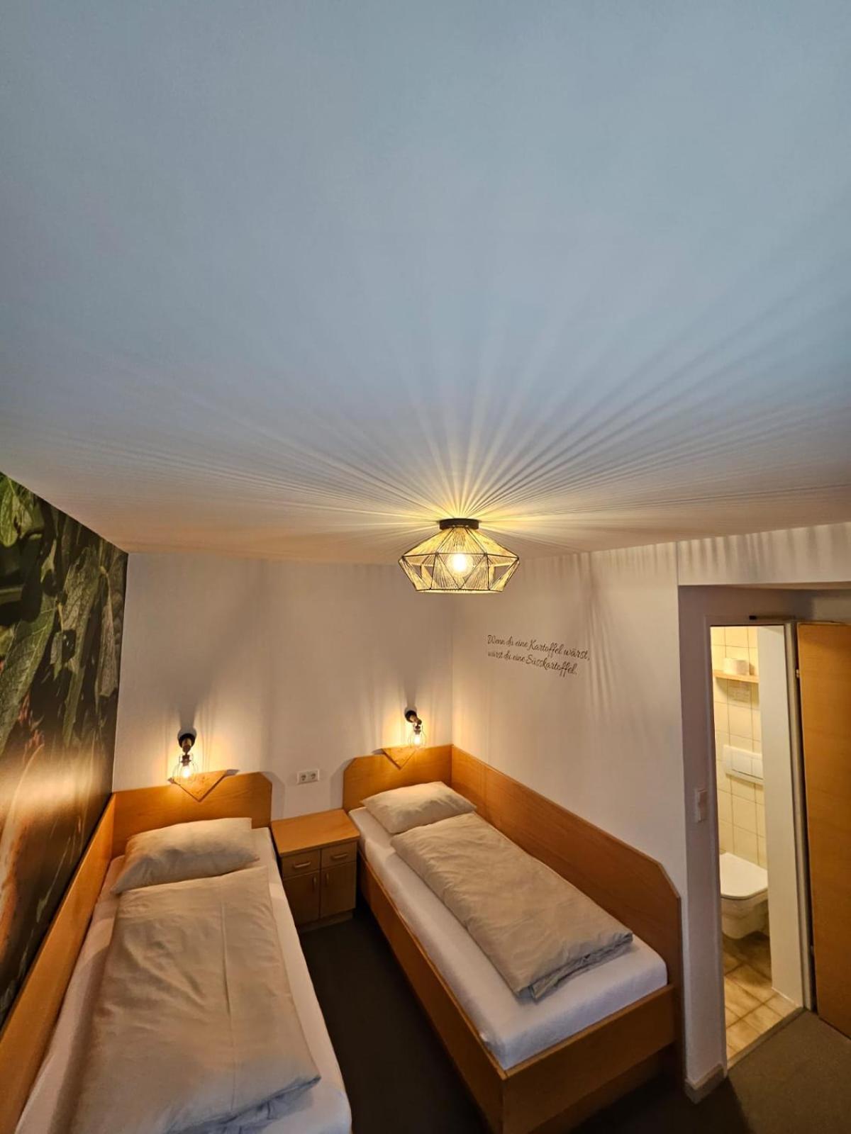 Genussgasthof Willenshofer Sankt Kathrein am Hauenstein Room photo